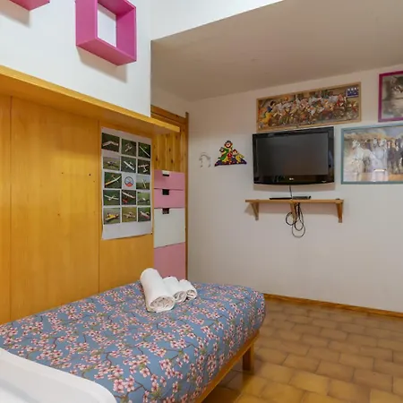 Parrocchiale: Mountain View With Private Garden Apartment *