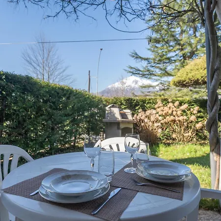 Il Giardino Di Via Parrocchiale Barzio